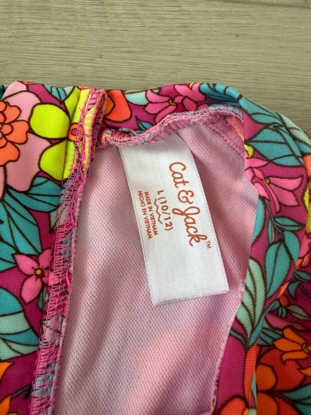 Cat & Jack girls swimsuit size Large 10/12 long sleeve floral - Picture 2 of 3